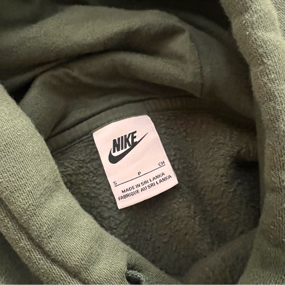 Nike Club Fleece Premium Embroidered Mens Pullover Hoodie Hunter Green Small - Picture 3 of 6